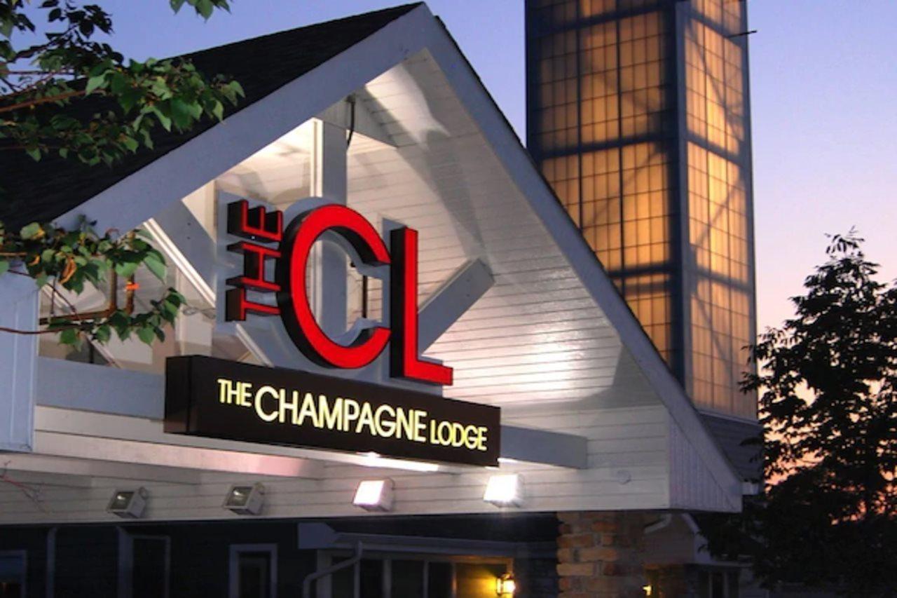 The Champagne Lodge And Luxury Suites Willowbrook Eksteriør bilde